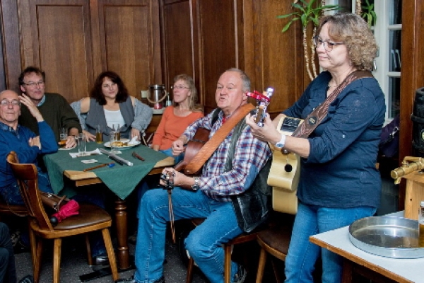 stammtisch2017-09-1E909BC26-4E9E-2542-2907-00DBDEE5AAEB.jpg