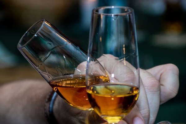 whisky2019-131B32FE2-A4E1-11CD-6B7B-F6E9FE7F7347.jpg