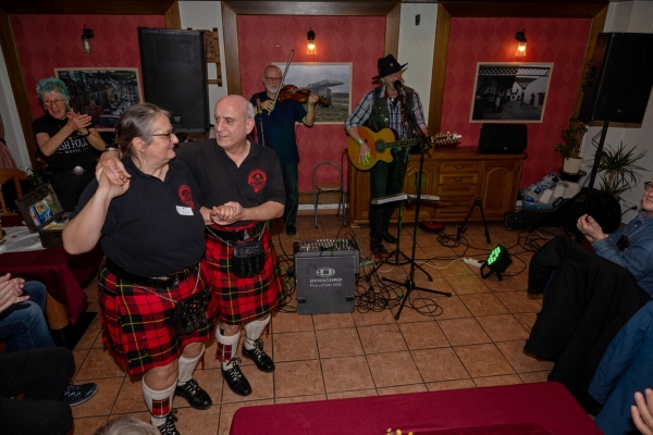 glengar-kupferkessel-23-1387F60492-6721-467E-4318-067E8D45C94D.jpg
