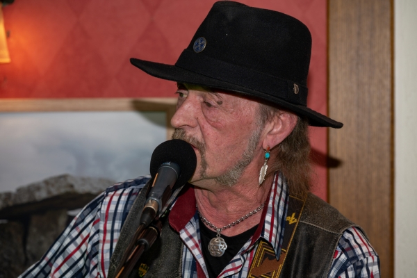 glengar-kupferkessel-23-942AC8450-739B-9768-68DE-8B382FED7CA2.jpg